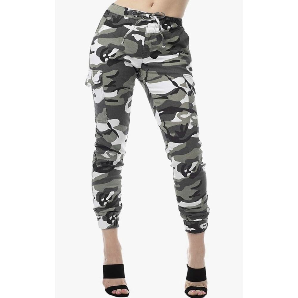 Y2K Almost Famous Women Cargo Pocket Jogger Drawstring Pant White Camo
